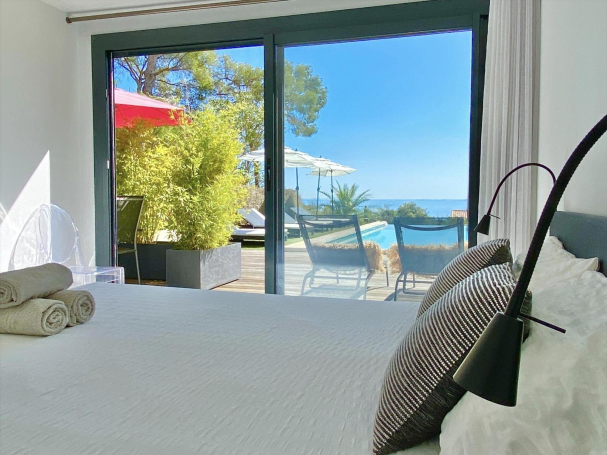 Villa Mediterranea Les Issambres Exteriör bild